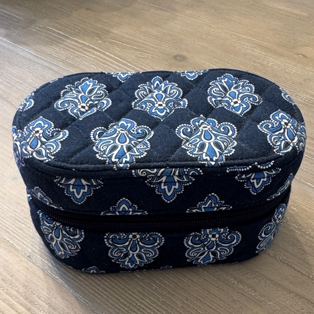 Vera Bradley Blue Patterned Jewelry Case